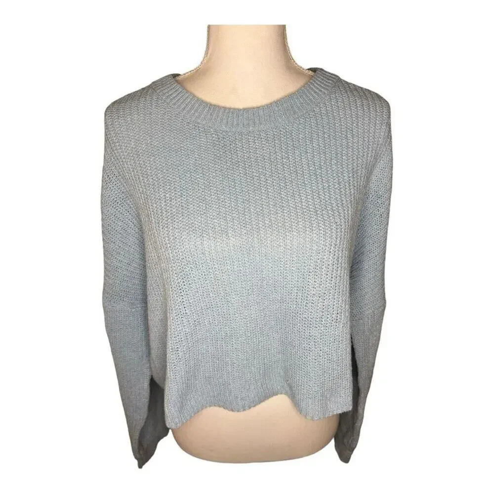 PrettyLittleThing Size Large Light Blue Oversized Cropped Knit Sweater